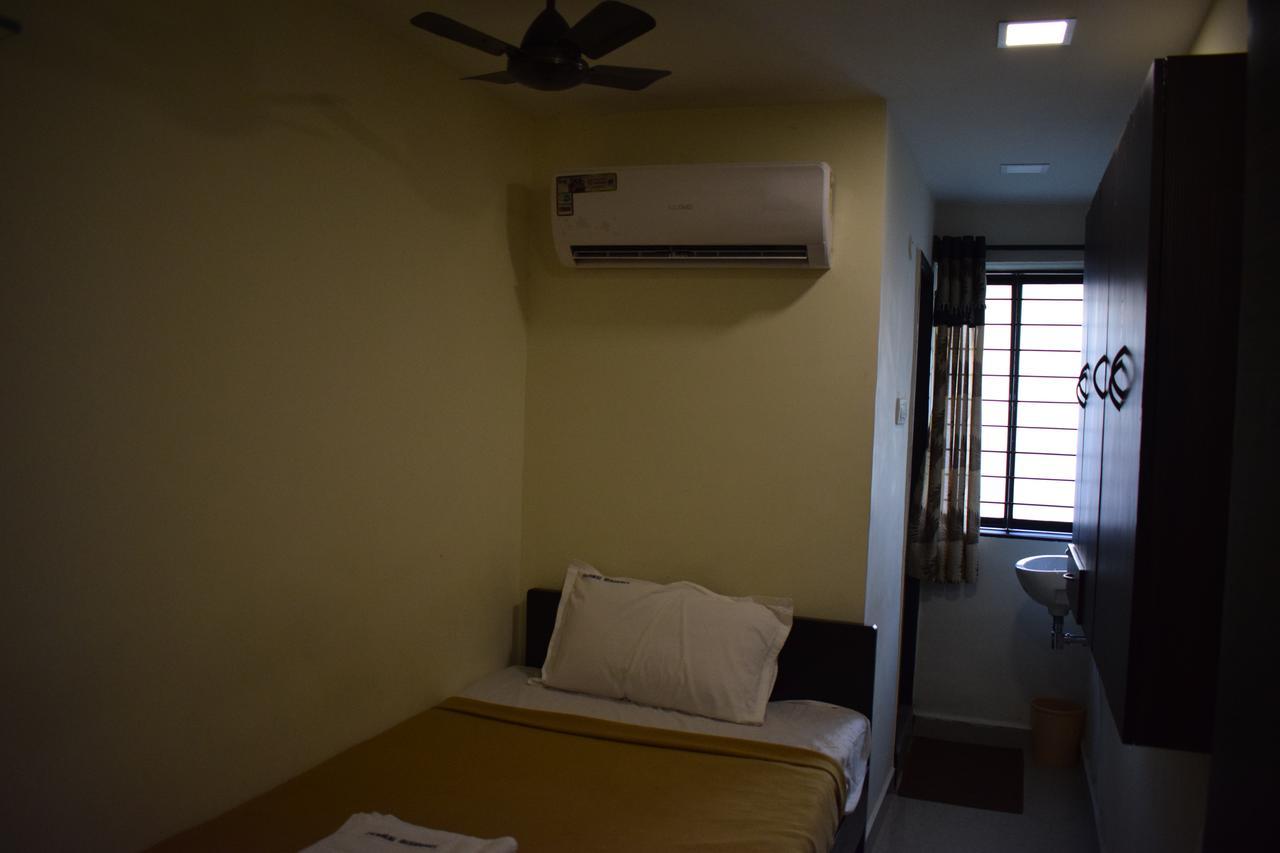 Pammal Residency Hotel Chennai Exterior photo